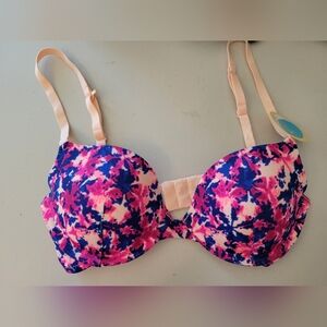 NWT JCP Flirtitude T-shirt bra 32B